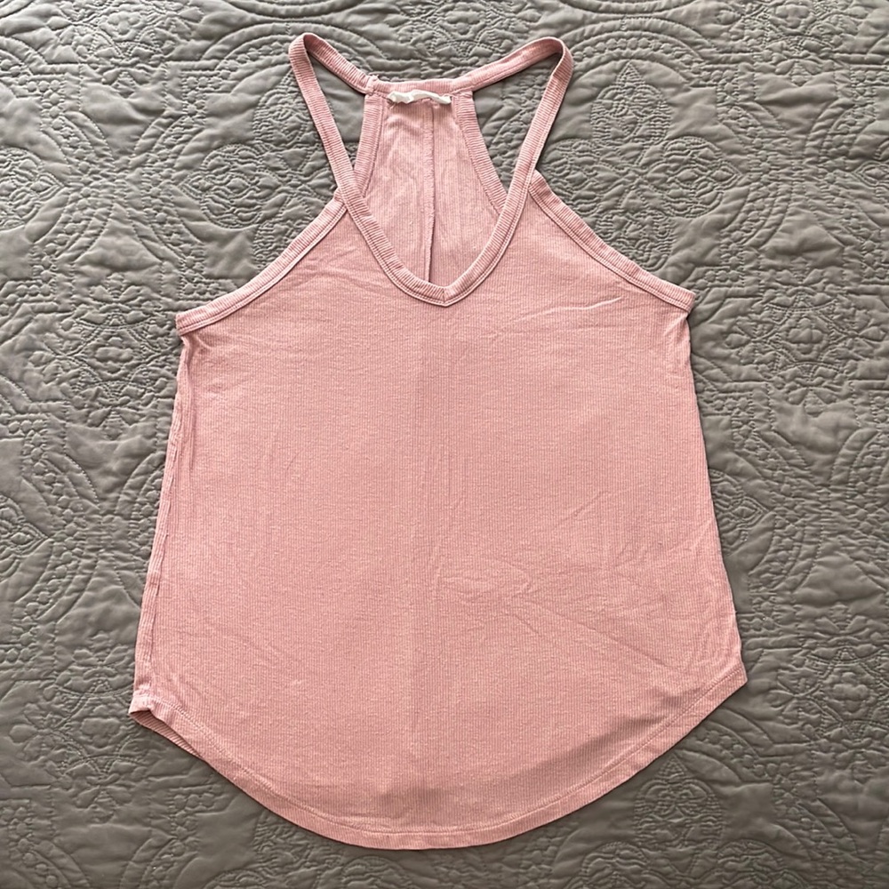 It’s a Beautiful Day to Leave Me Alone pink tank size M